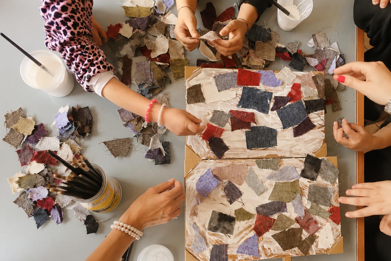 laboratorio-mani-al-lavoro